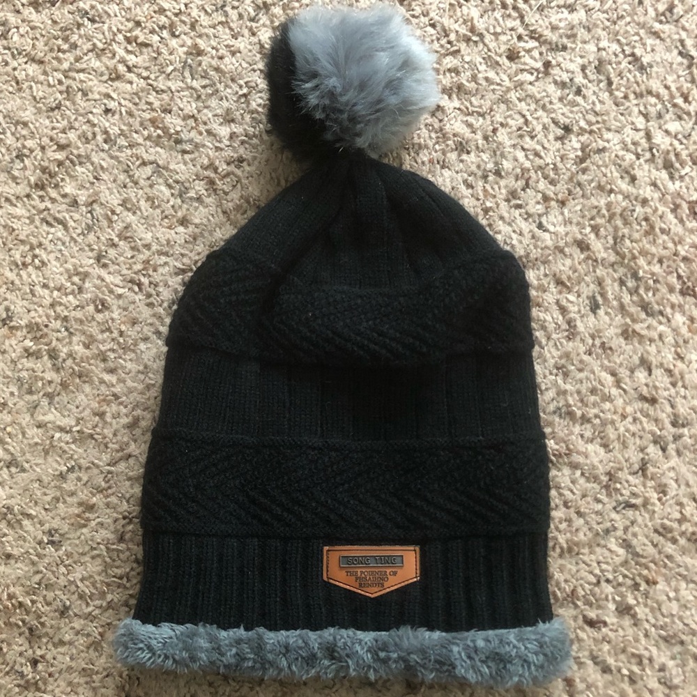 SONG TING BEANIE/HAT